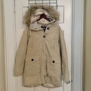 Helly Hansen Longyear II Parka in Color Pelican
